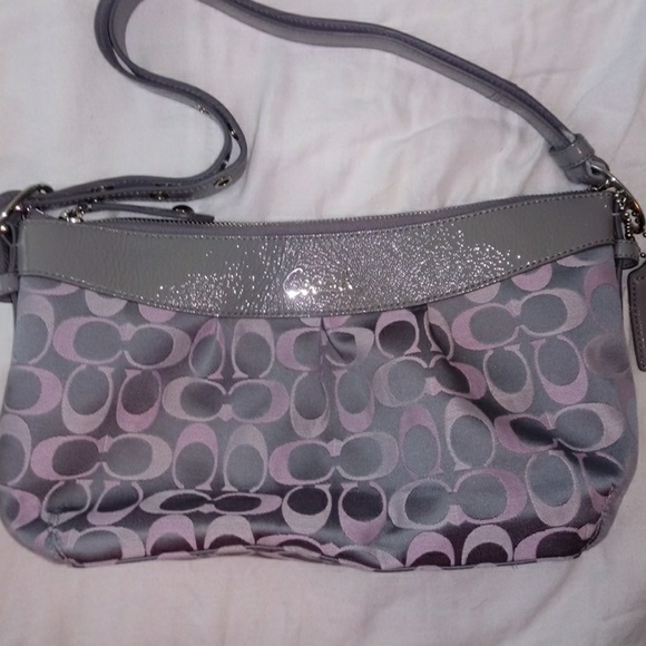 💥SALE💥⭐NWOT RARE COACH ASHLEY PURSE⭐ - Picture 2 of 8